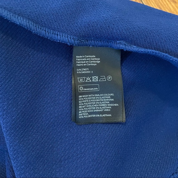 H&M High Neck Skater Dress - Picture 4 of 4